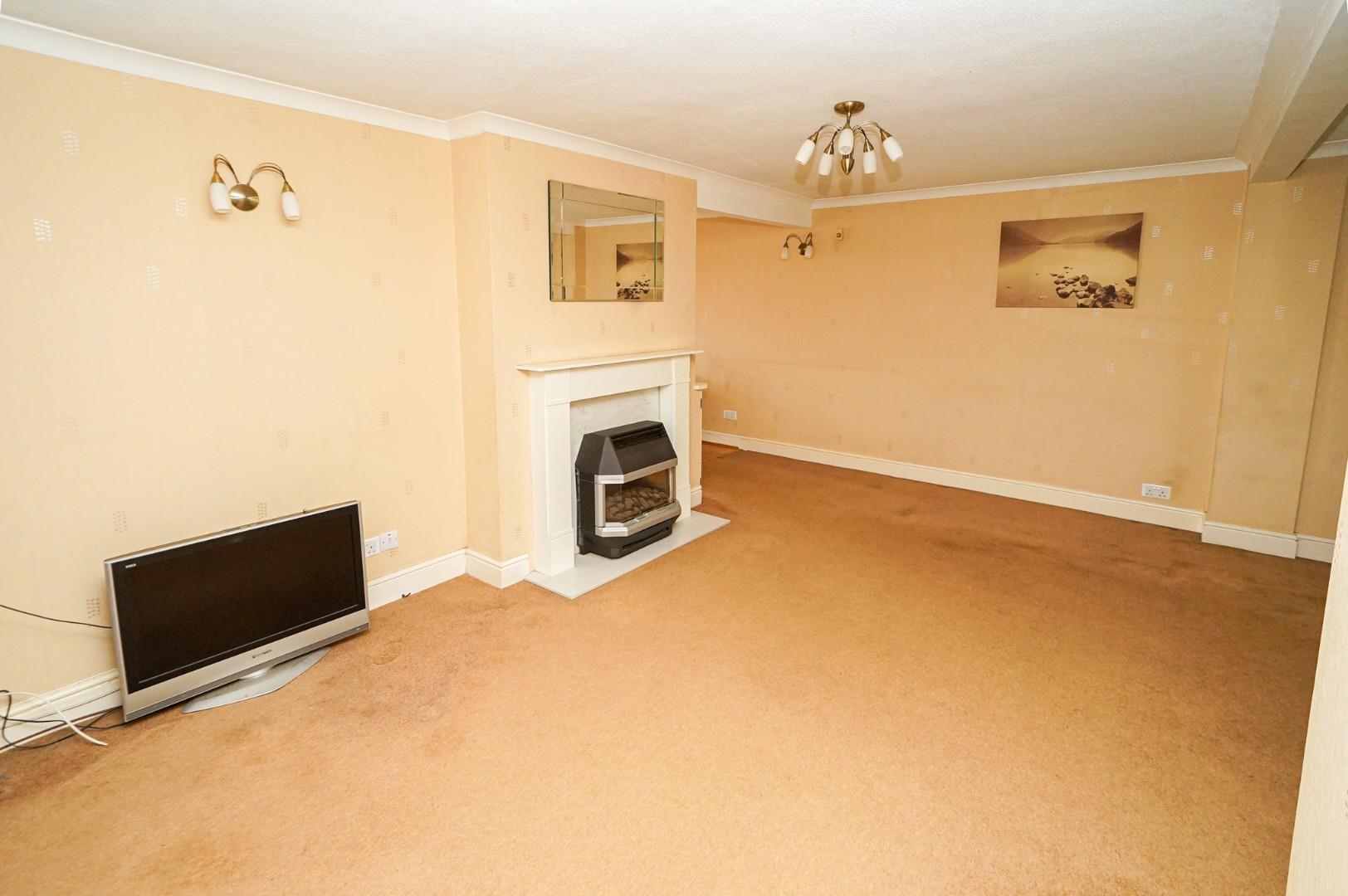 Brookside Walk, Leighton Buzzard Quarters Estate Agents